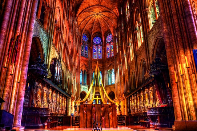 Vẻ đẹp tráng lệ của Nhà thờ Đức Bà Paris trước khi bị nhấn chìm trong biển lửa - 7 Vẻ đẹp tráng lệ của Nhà thờ Đức Bà Paris trước khi bị nhấn chìm trong biển lửa - 7