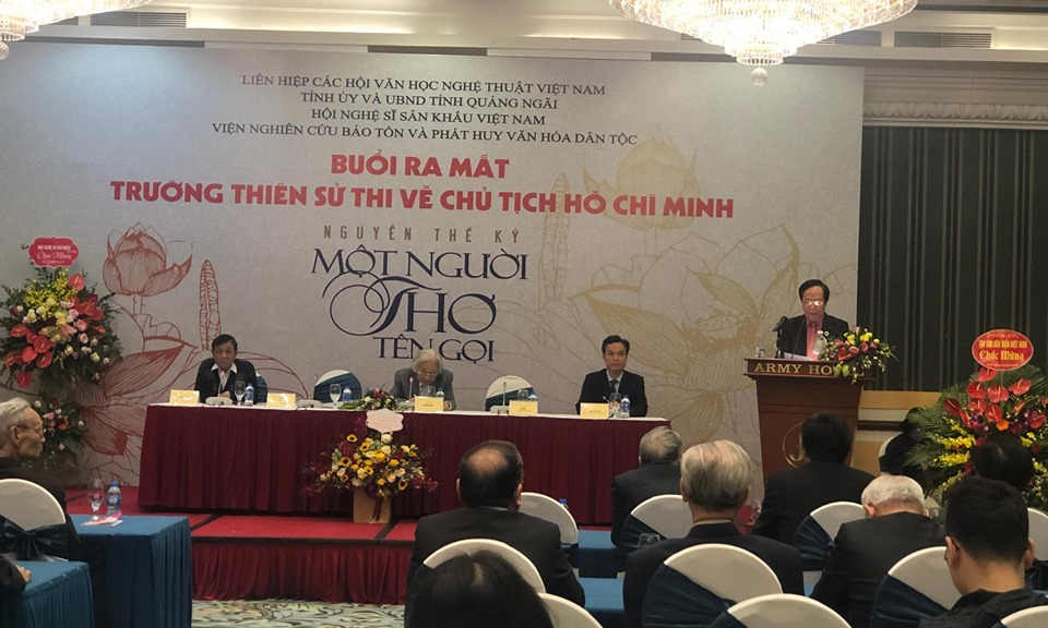 Ra mắt trường thiên thơ và lịch sử viết về Chủ tịch Hồ Chí Minh