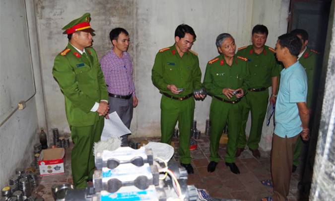 Phát hiện xưởng sản xuất đạn chì tại xã Hoàng Tây