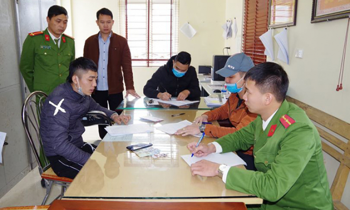 Bắt quả tang đối tượng mua bán trái phép chất ma tuý tại xã Đại Cương