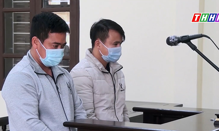 Tòa án nhân dân huyện Bình Lục xét xử vụ án “Vận chuyển hàng cấm”