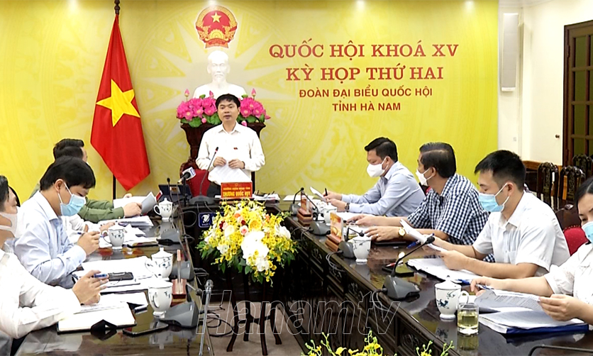 Ngày làm việc thứ 2, Kỳ họp thứ 2 Quốc hội khoá XV: Thảo luận tổ về tình hình KT-XH, công tác phòng chống dịch COVID-19 và một số dự án Luật 