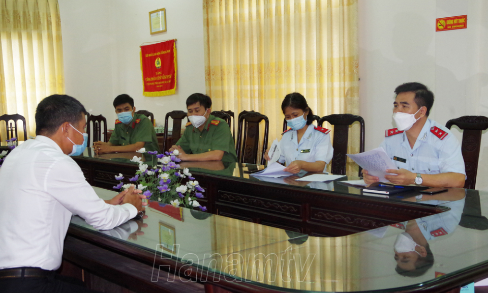 Xử phạt 5 triệu đồng 1 trường hợp đăng thông tin sai sự thật về việc tiêm vắc-xin