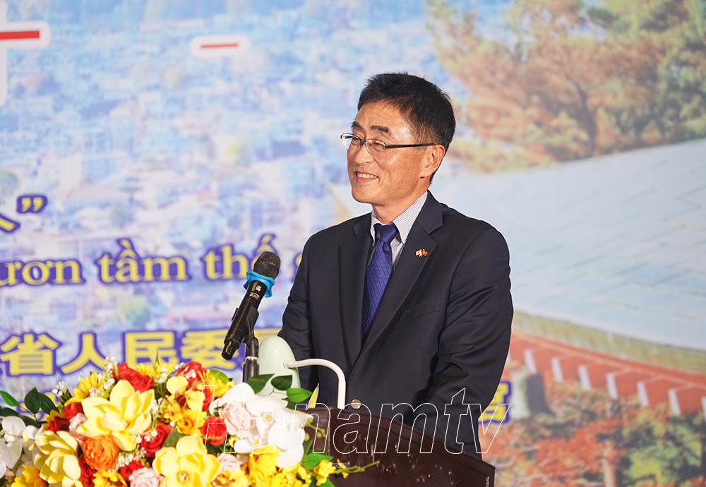 Ngài Watanabe Shige, Phó Đại sứ Nhật Bản tại Việt Nam 