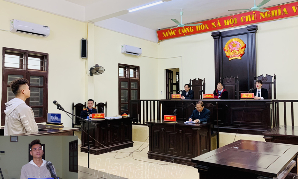 Bình Lục: Xét xử vụ án điểm về tàng trữ pháo nổ