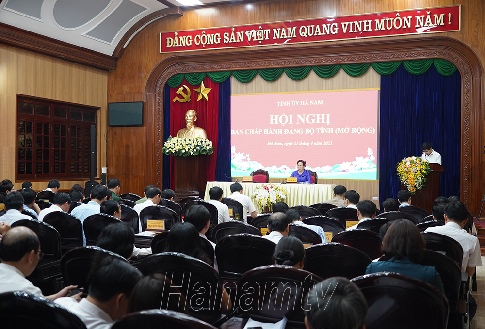 Quang cảnh hội nghị