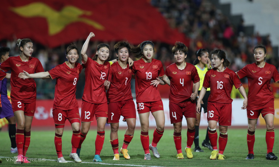 Bảng tổng sắp huy chương SEA Games 32 hôm nay 15/5: HCV 124 thuộc về ĐT nữ Việt Nam