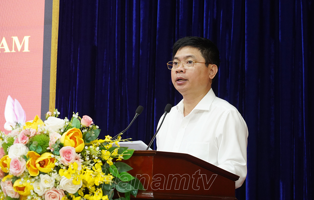 Đồng chí Trương Quốc Huy, Phó Bí thư Tỉnh ủy, Chủ tịch UBND tỉnh, Trưởng đoàn Đại biểu Quốc hội tỉnh