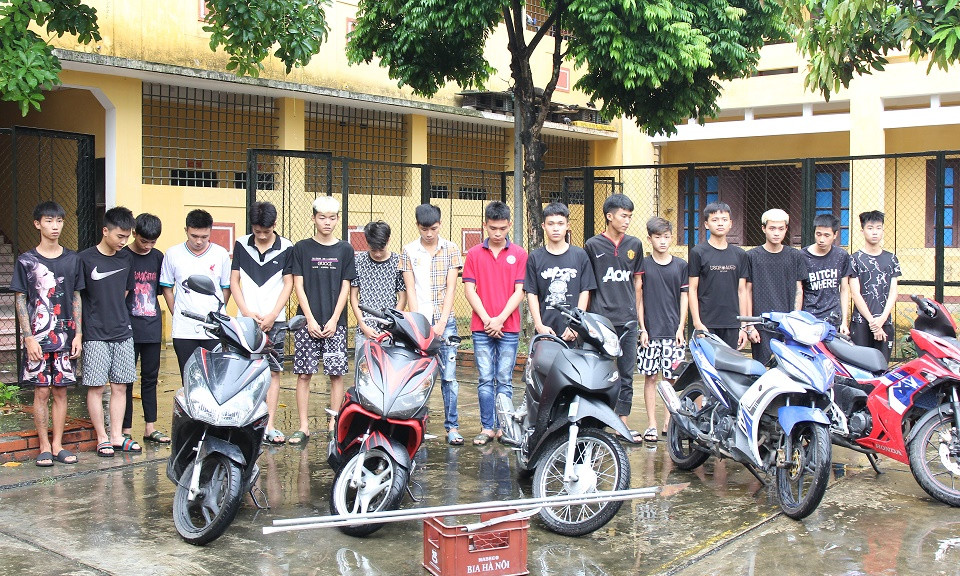 Công an thành phố Phủ Lý (Hà Nam): Khởi tố 13 đối tượng về hành vi “Gây rối trật tự công cộng”