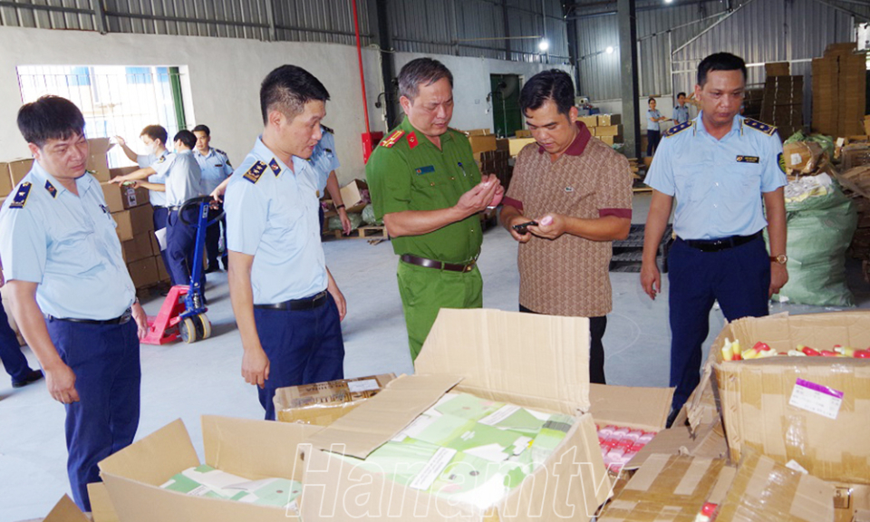 Hà Nam: Thu giữ trên 108.000 sản phẩm thuốc lá điện tử không rõ nguồn gốc xuất xứ