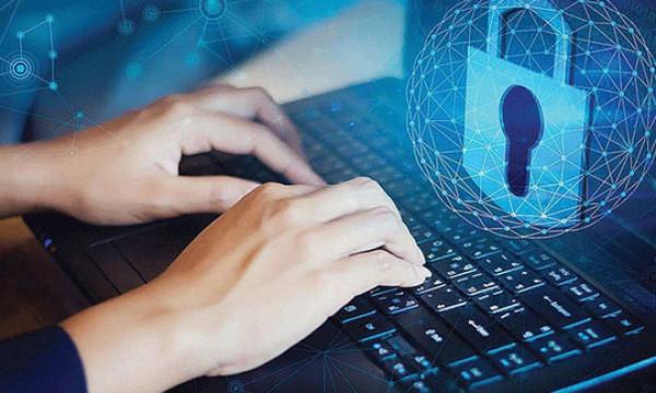"2 Phải 4 Không" để phòng lừa đảo trực tuyến