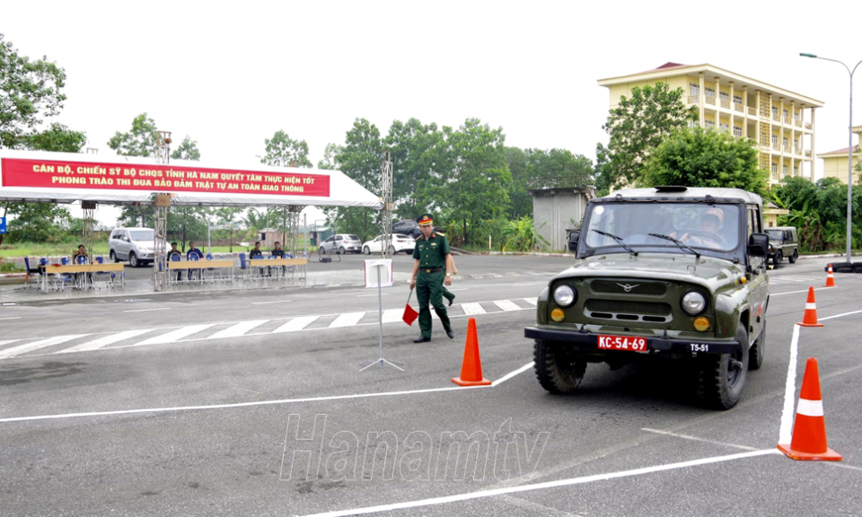 Bộ CHQS tỉnh tổ chức Hội thi lái xe an toàn năm 2024