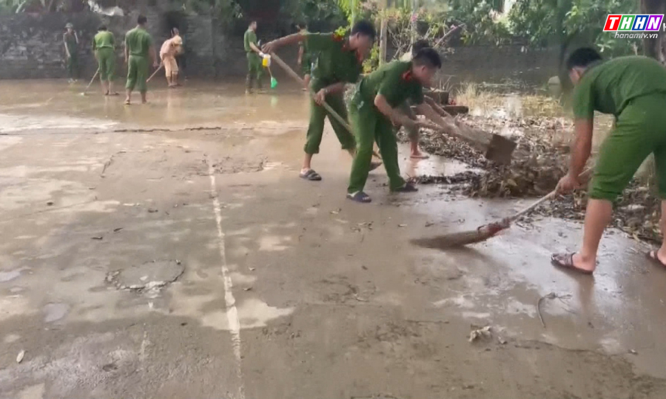 ANHN: Công an Hà Nam sát cánh cùng nhân dân vượt qua bão số 3