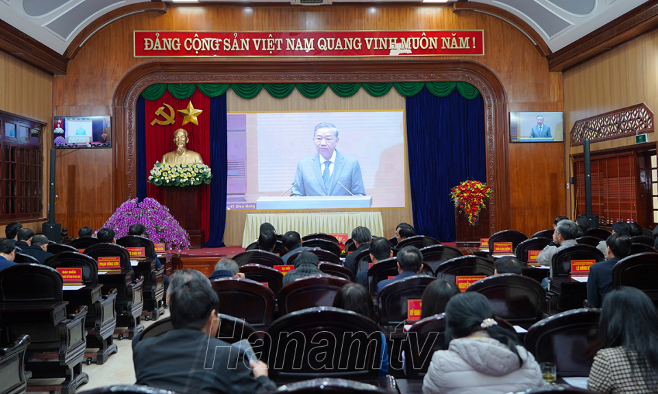 Hội nghị trực tuyến toàn quốc về đột phá phát triển khoa học, công nghệ, đổi mới sáng tạo và chuyển đổi số quốc gia