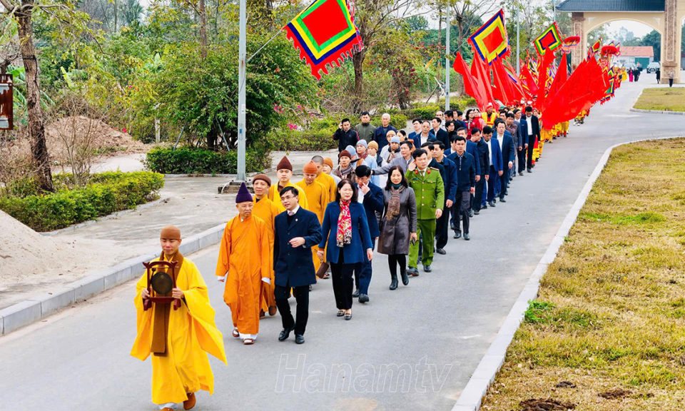 Khai hội xuân Trần Thương năm 2025