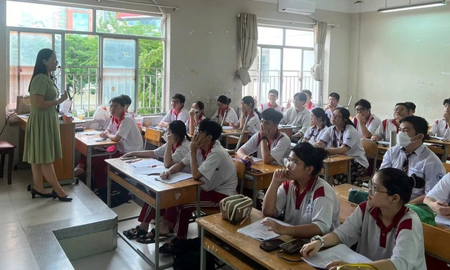 TTXH: Hôm nay, những quy định mới về dạy thêm chính thức có hiệu lực