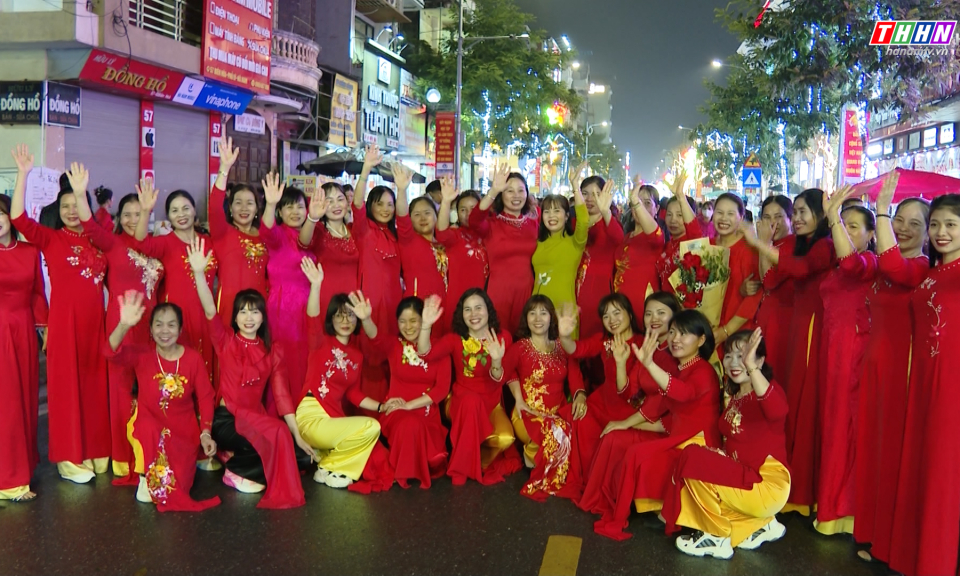 GNVH: Tôn vinh nét đẹp áo dài truyền thống Việt Nam