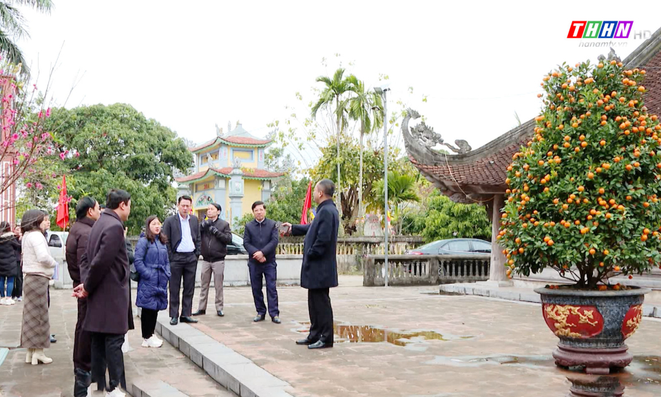 Nghe báo cáo chuẩn bị tổ chức “Ngày Thơ trên quê hương Tam Nguyên Yên Đổ - Nguyễn Khuyến” năm 2025
