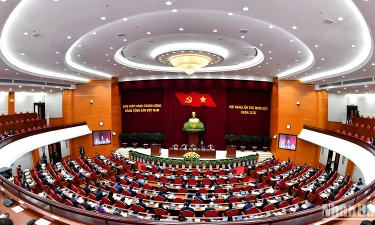 Thông cáo báo chí về ngày làm việc thứ nhất của Hội nghị Trung ương 11 khóa XIII