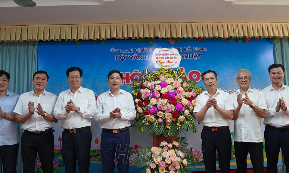 Hội thảo “Văn học Hà Nam sau 50 năm ngày thống nhất đất nước”