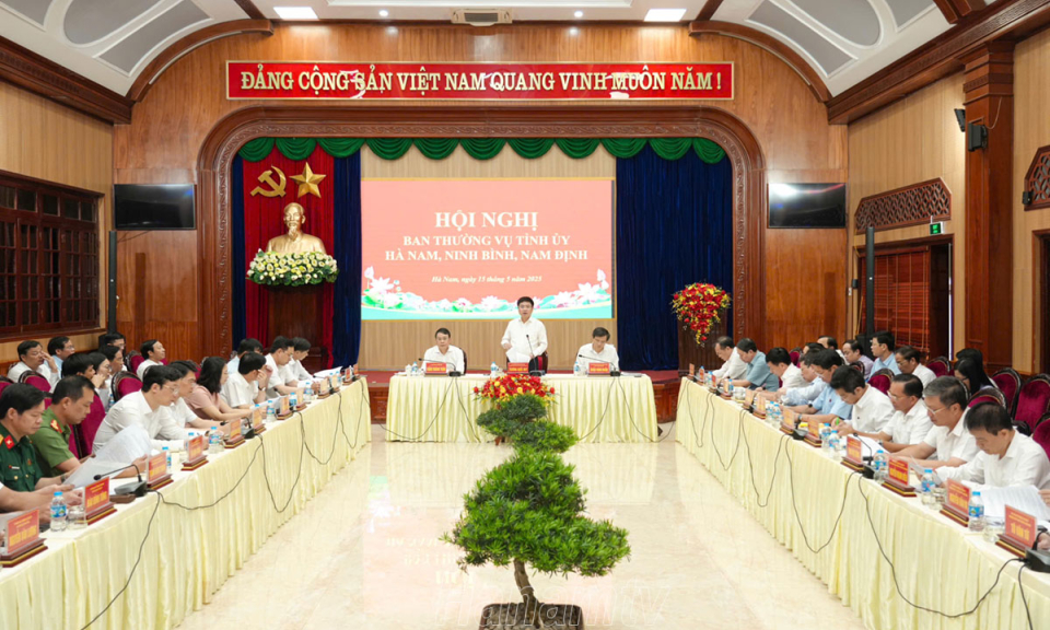 Ban Thường vụ Tỉnh ủy Hà Nam, Ninh Bình, Nam Định cho ý kiến các nội dung theo chỉ đạo của Trung ương
