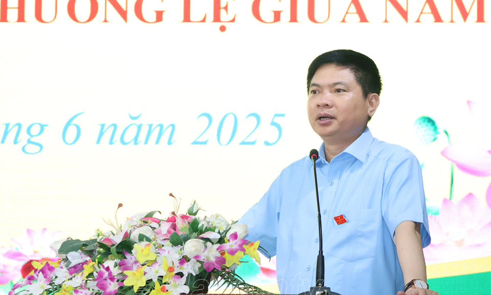 Đồng chí Bí thư Tỉnh ủy Trương Quốc Huy tiếp xúc cử tri xã, phường Tiên Nội, Tiên Ngoại, Tiên Sơn