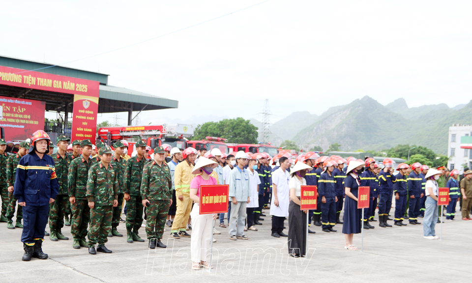 Tổng duyệt diễn tập phương án chữa cháy và cứu nạn, cứu hộ cấp tỉnh năm 2025
