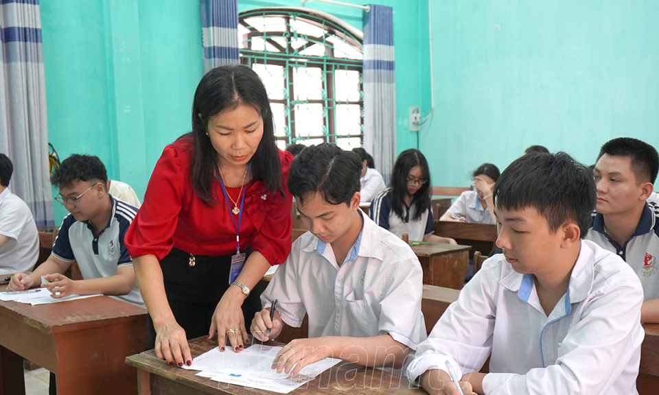 Trên 10.400 thí sinh làm thủ tục dự thi Kỳ thi tốt nghiệp THPT năm 2025
